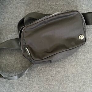 Lululemon belt bag